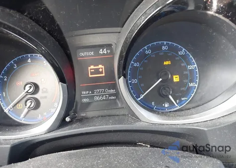 2016 Toyota Corolla S Plus z USA, uszkodzony, nr VIN 5YFBURHE2GP369637